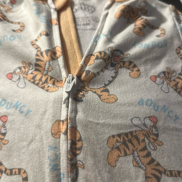 New baby sleeper - Picture 1 of 3
